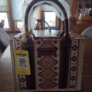 Wrangler Women's Tan and Brown Geometric Tote NWT!